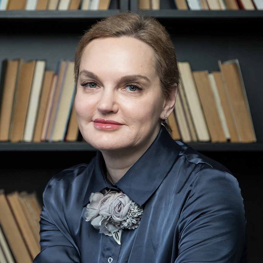 Людмила Мартова